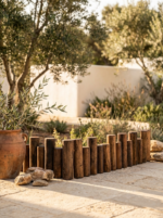 גדר עמודי עץ