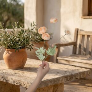 פרח רנunculus מלאכותי כתום