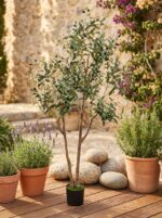 עץ זית מלאכותי בעציץ שחור