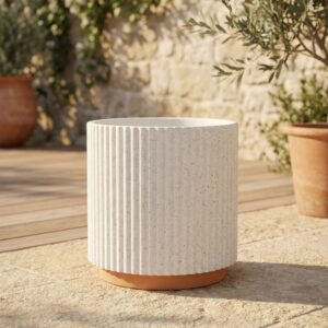 עציץ פסים אנכיים קרם