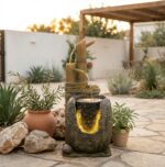 מזרקת מים דקורטיבית מבמבוק ודמוי סלע