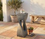 מזרקת מים דקורטיבית עם כדור קריסטל